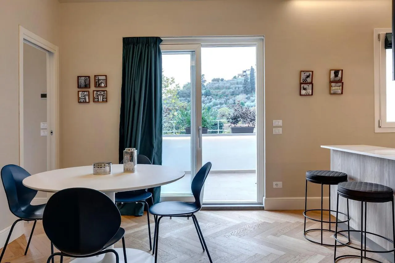 Aleardi Roof Apartment By Mamo Florence Italy